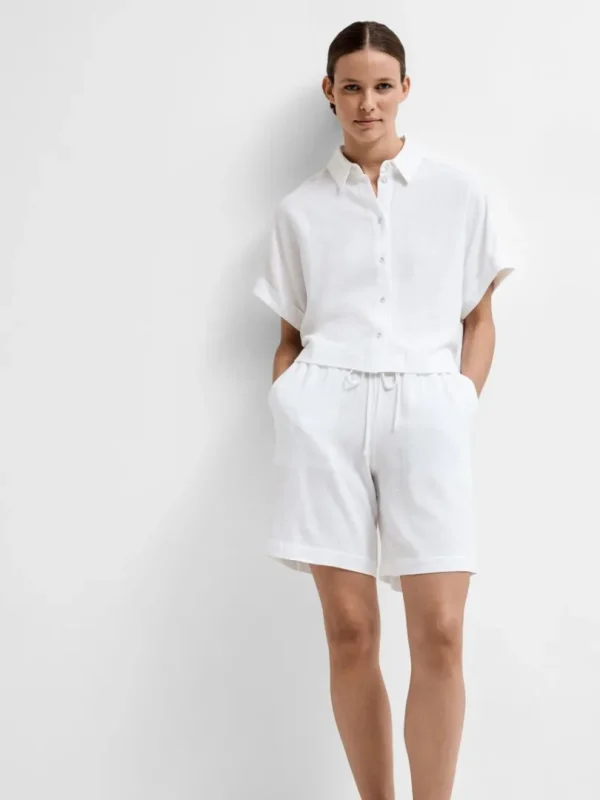 Shorts>SELECTED MELLEMHØJ TALJE SHORTS White