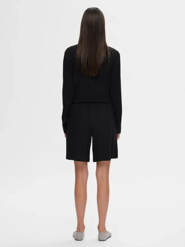 Shorts>SELECTED MELLEMHØJ TALJE SHORTS Black