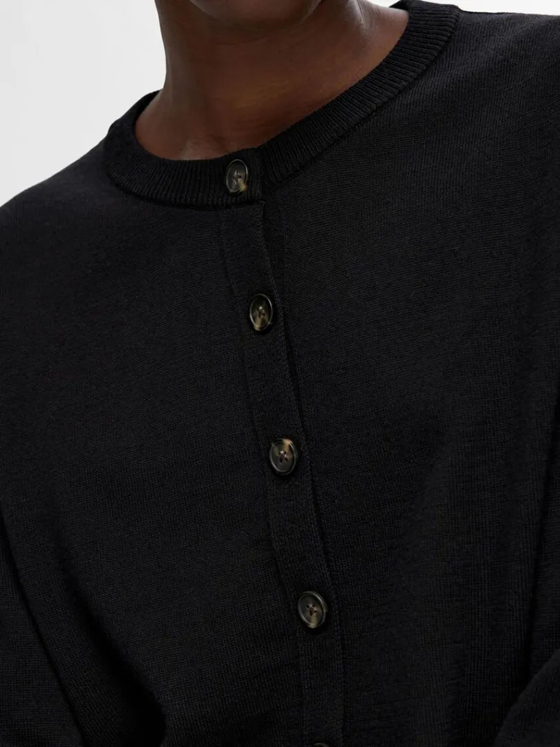 merinould_cardigan_3.webp Strik>SELECTED 100% MERINOULD CARDIGAN Black