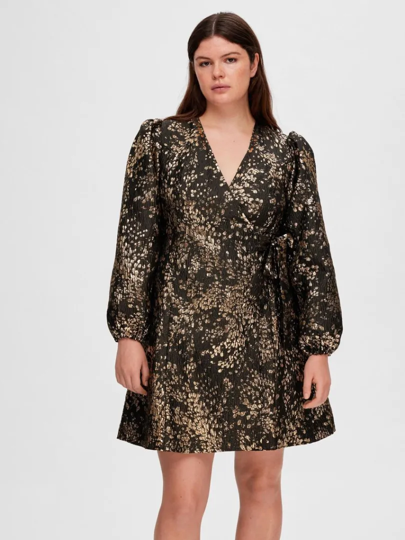 metalfarvet_jacquard_kort_6.webp Kjoler>SELECTED METALFARVET JACQUARD KORT KJOLE Gold