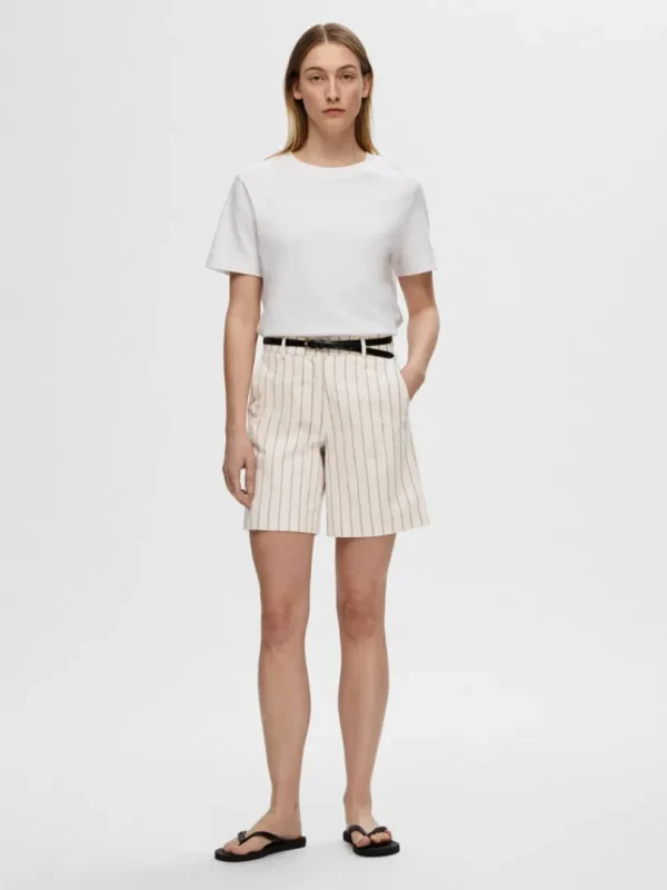 Shorts>SELECTED NÅLESTRIBET SHORTS Beige