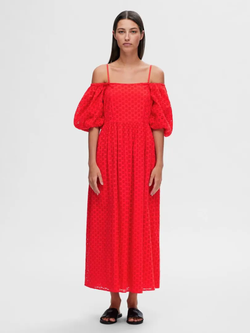 offshoulder_maxikjole_0.webp Kjoler>SELECTED OFF-SHOULDER MAXIKJOLE Red