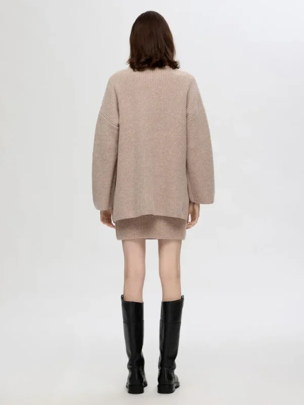 Strik>SELECTED OVERSIZE RULLEKRAVE STRIKTRØJE Brown
