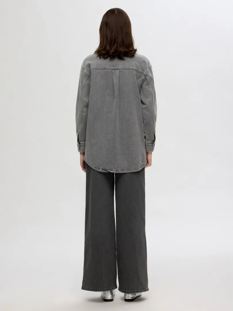 oversized_denimskjorte_4-1.webp Skjorter>SELECTED OVERSIZED DENIMSKJORTE Grey
