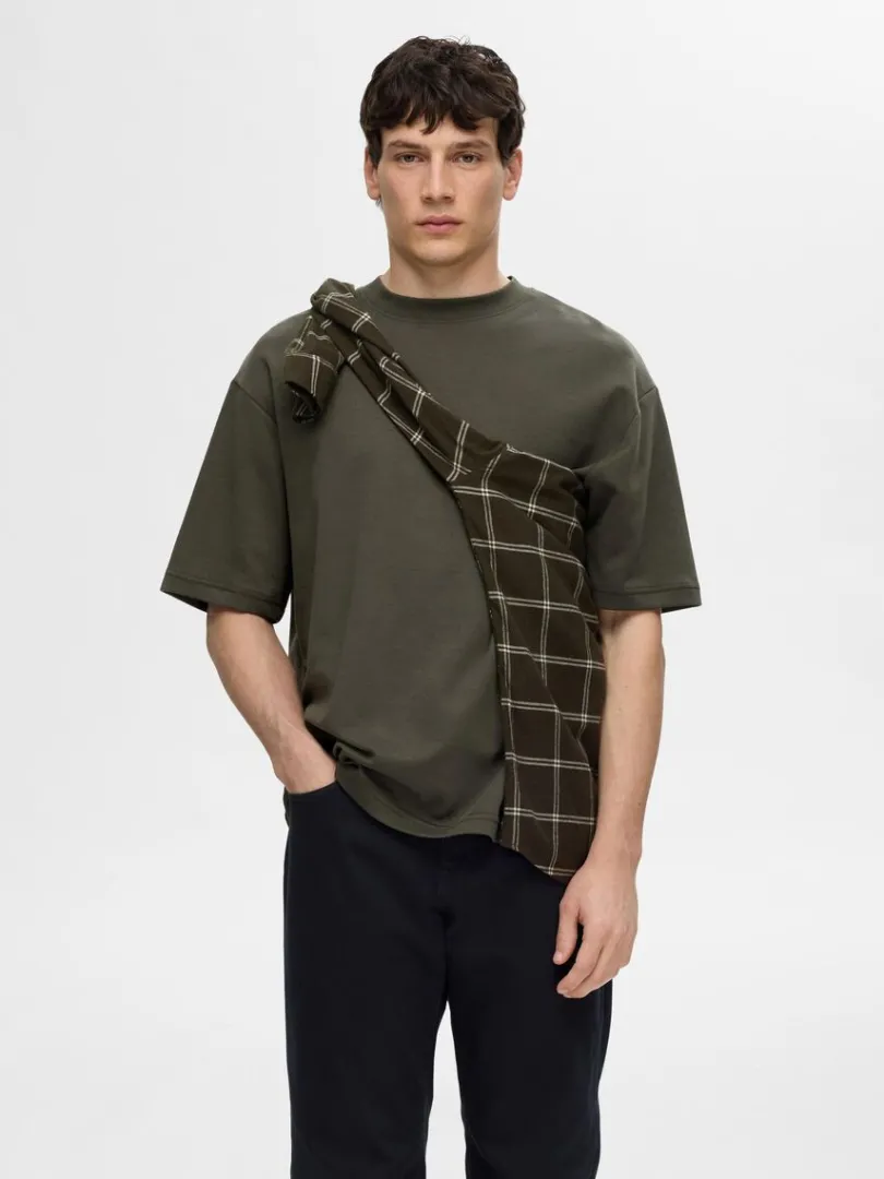 oversized_kortrmet_tshirt_0-1.webp T-shirts>SELECTED OVERSIZED KORTÆRMET T-SHIRT Green