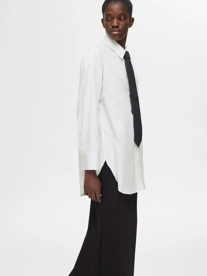 oversized_langrmet_skjort_2.webp Skjorter>SELECTED OVERSIZED LANGÆRMET SKJORTE White