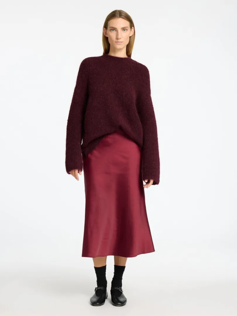 oversized_striktrje_1-1.webp Strik>SELECTED OVERSIZED STRIKTRØJE Purple