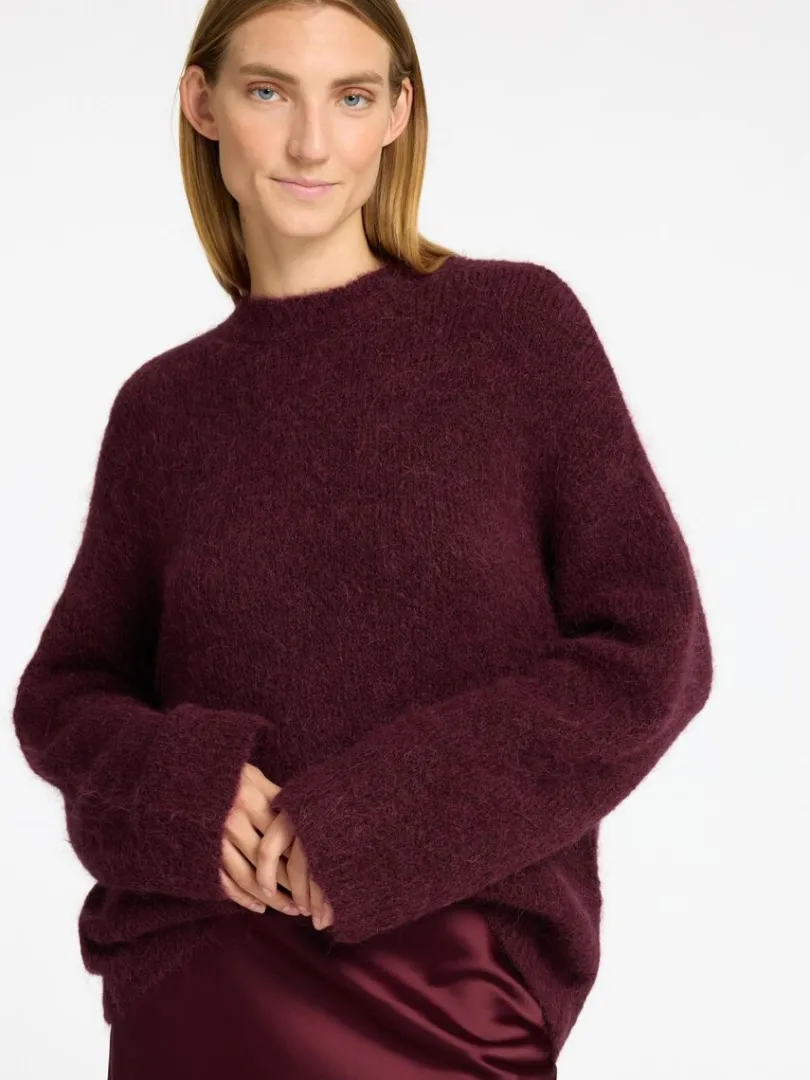 oversized_striktrje_2-1.webp Strik>SELECTED OVERSIZED STRIKTRØJE Purple