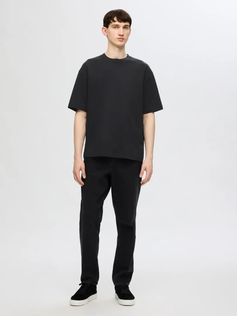 pak_tshirt_med_rund_hals_1-2.webp T-shirts>SELECTED 3 PAK T-SHIRT MED RUND HALS Black