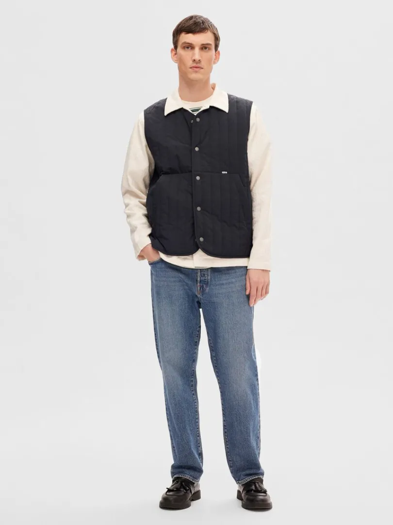 polstret_quiltet_vest_1-2.webp Overtøj>SELECTED POLSTRET QUILTET VEST Blue