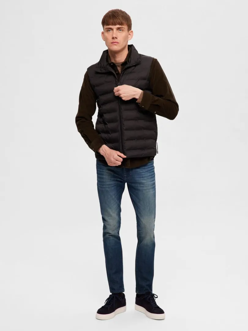 polstret_quiltet_vest_2-3.webp Overtøj>SELECTED POLSTRET QUILTET VEST Black
