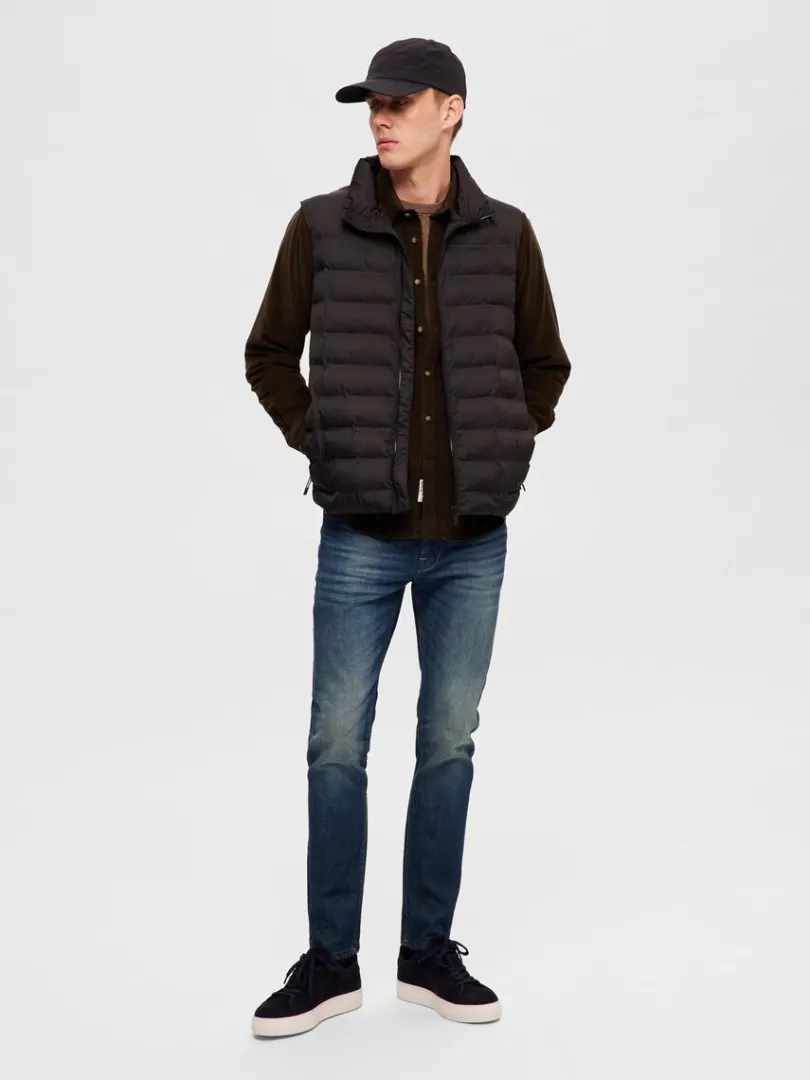 polstret_quiltet_vest_3.webp Overtøj>SELECTED POLSTRET QUILTET VEST Black