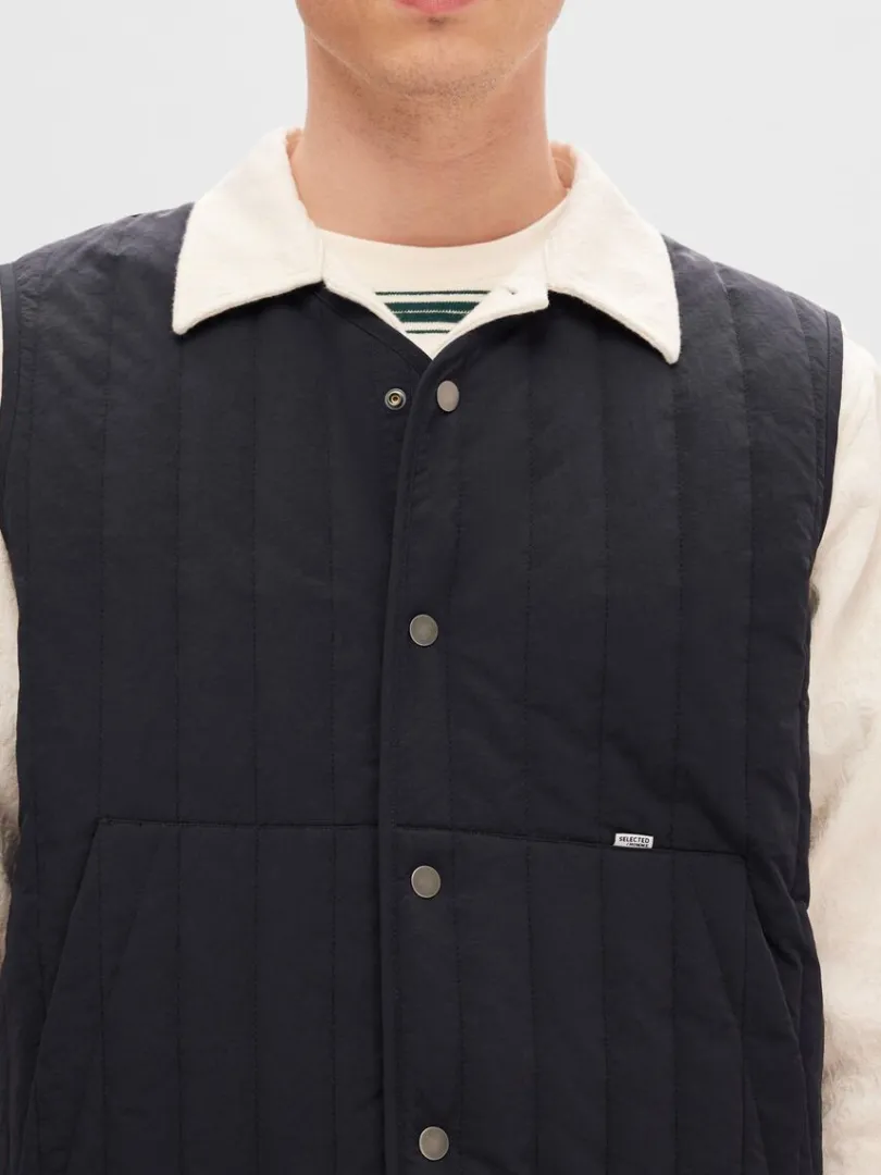 polstret_quiltet_vest_4-2.webp Overtøj>SELECTED POLSTRET QUILTET VEST Blue
