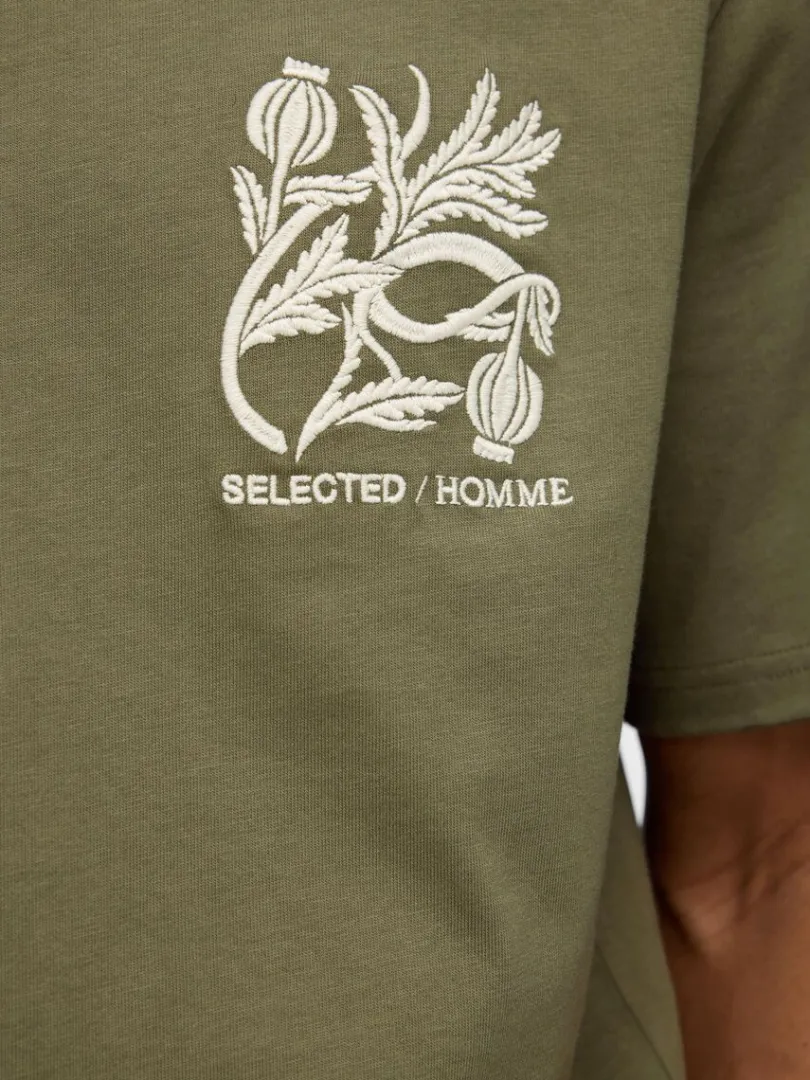 printet_bomuld_tshirt_4-1.webp T-shirts>SELECTED PRINTET BOMULD T-SHIRT Green