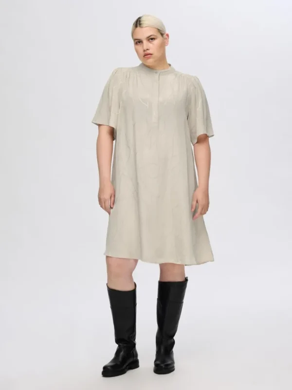 Kjoler>SELECTED PRINTET KORT KJOLE Beige
