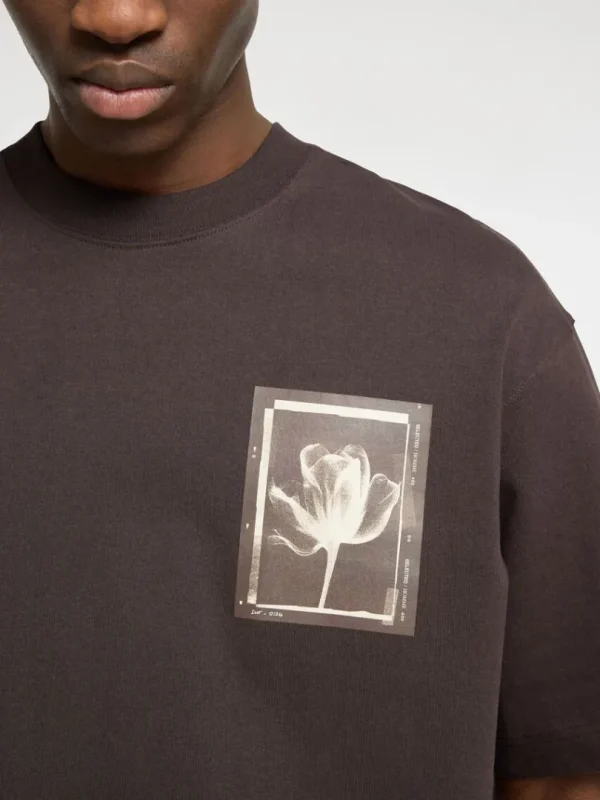 T-shirts>SELECTED PRINTET T-SHIRT MED RUND HALS Brown