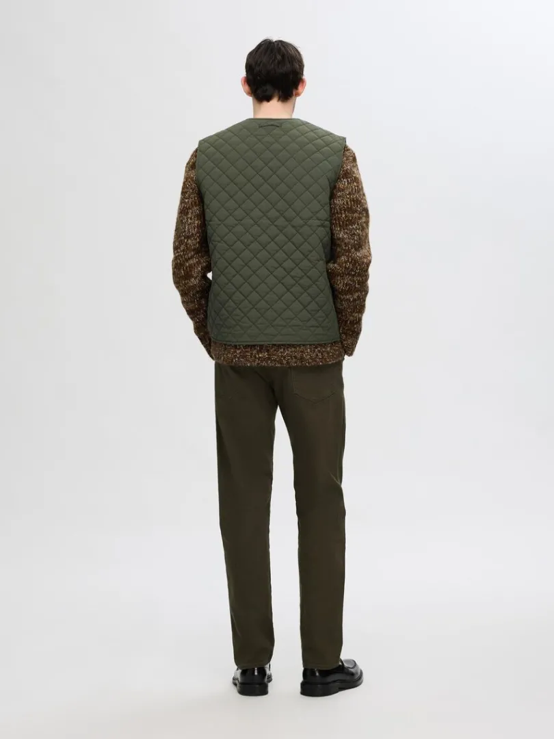 quiltet_dynevest_1.webp Overtøj>SELECTED QUILTET DYNEVEST Green