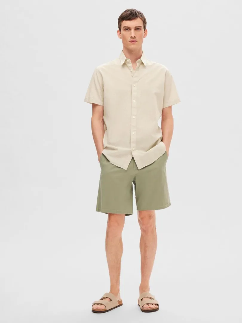 regular_fit_flex_shorts_2.webp Shorts>SELECTED REGULAR FIT FLEX SHORTS Green