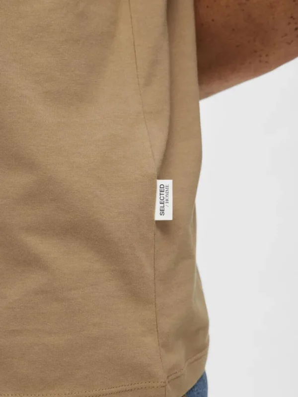 T-shirts>SELECTED REGULAR T-SHIRT Brown