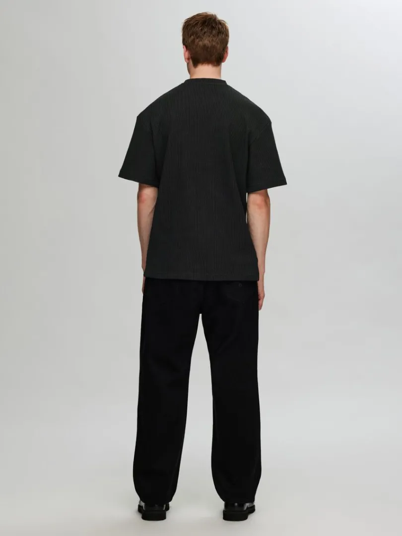 relaxed_fit_vaflet_tshirt_4.webp T-shirts>SELECTED RELAXED FIT VAFLET T-SHIRT Black