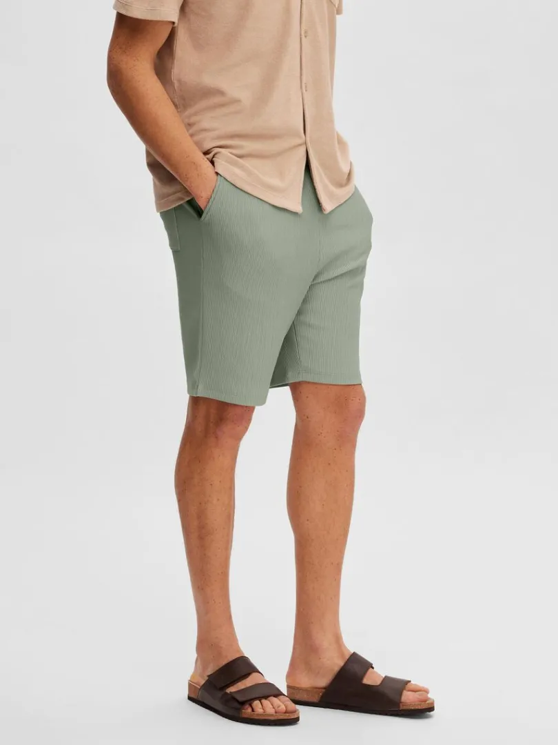 ribbede_shorts_0-1.webp Shorts>SELECTED RIBBEDE SHORTS Green