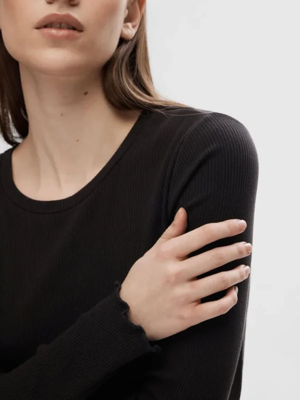 T-shirts>SELECTED RIBBET TOP MED LANGE ÆRMER Black