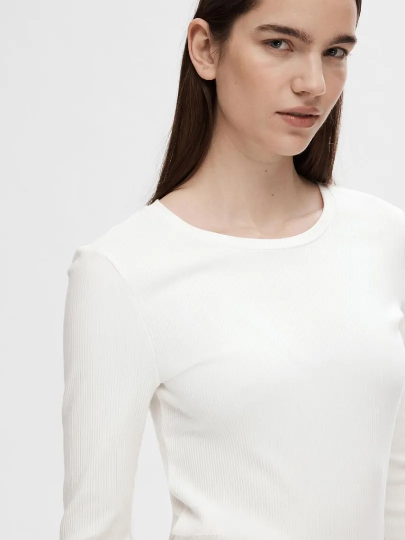 ribbet_top_med_lange_rmer_3-3.webp T-shirts>SELECTED RIBBET TOP MED LANGE ÆRMER White