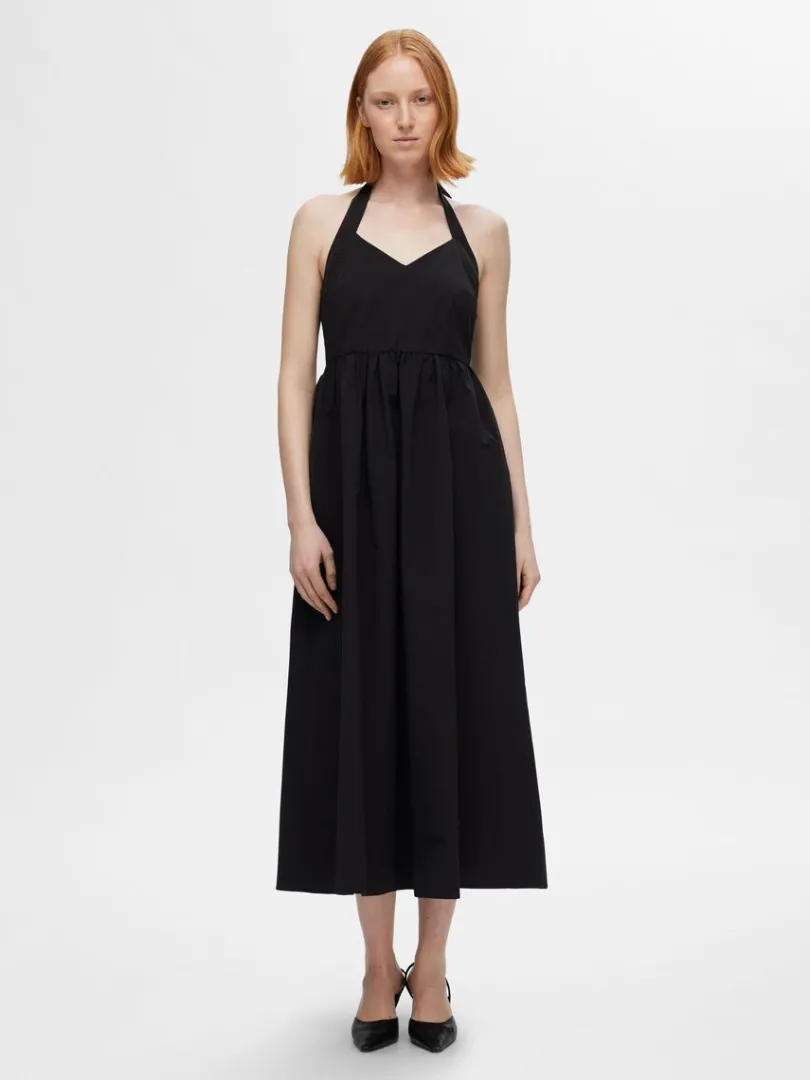 rmels_halterneckkjole_1.webp Kjoler>SELECTED ÆRMELØS HALTERNECK-KJOLE Black