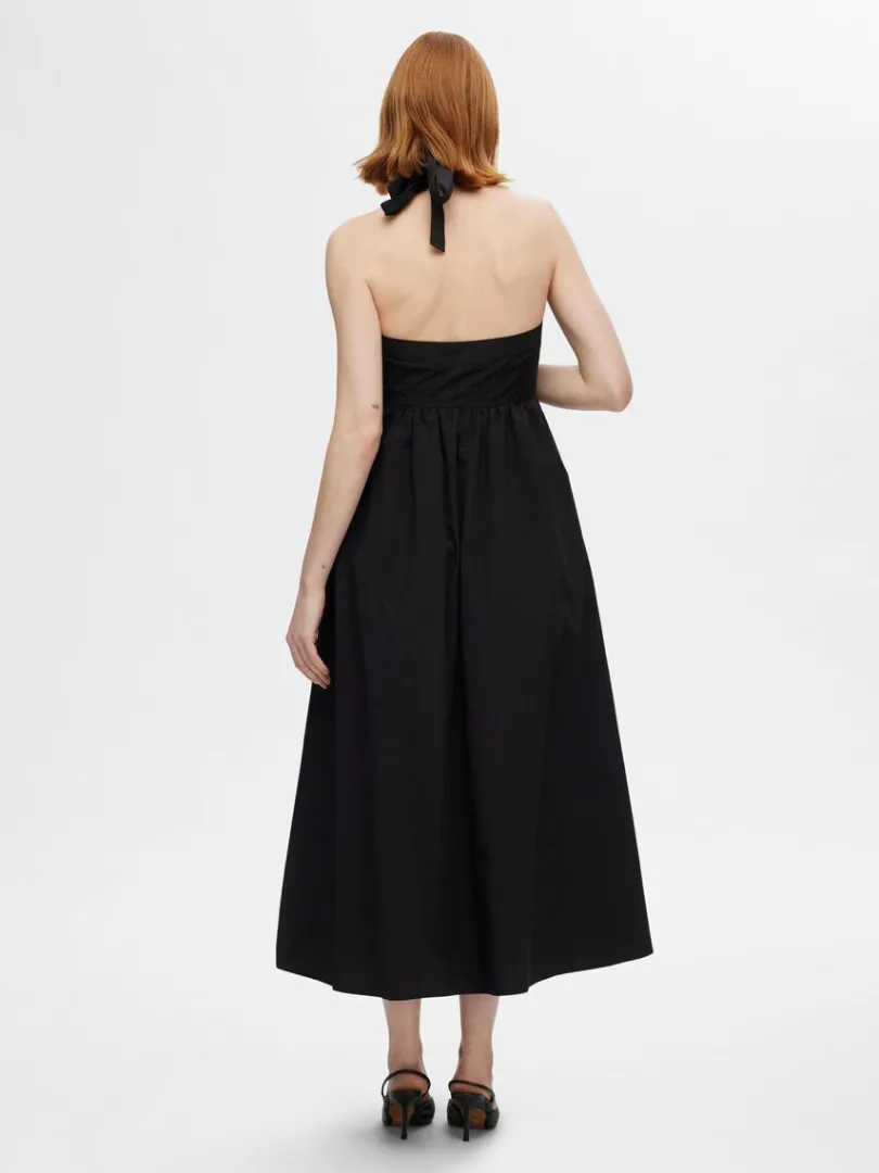 rmels_halterneckkjole_4.webp Kjoler>SELECTED ÆRMELØS HALTERNECK-KJOLE Black