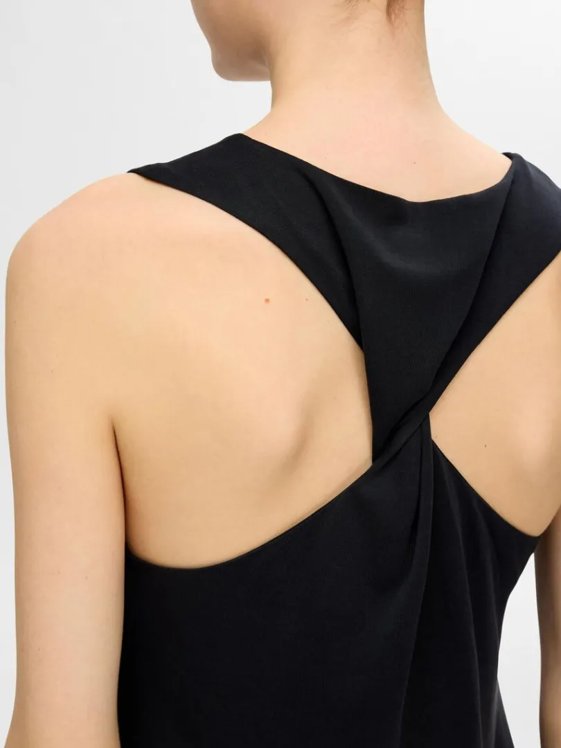 rmels_kort_kjole_3.webp Kjoler>SELECTED ÆRMELØS KORT KJOLE Black