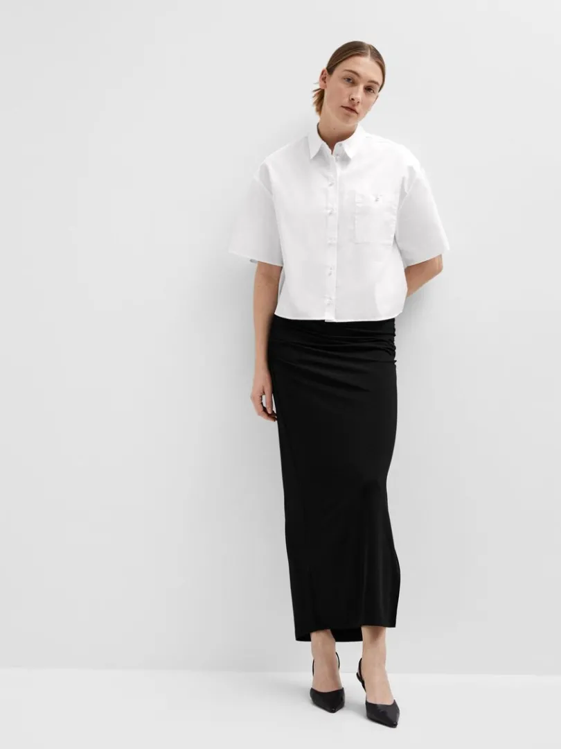 rynket_maxinederdel_3.webp Nederdele>SELECTED RYNKET MAXINEDERDEL Black