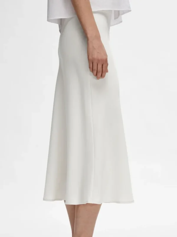 Nederdele>SELECTED SATIN MIDINEDERDEL Beige