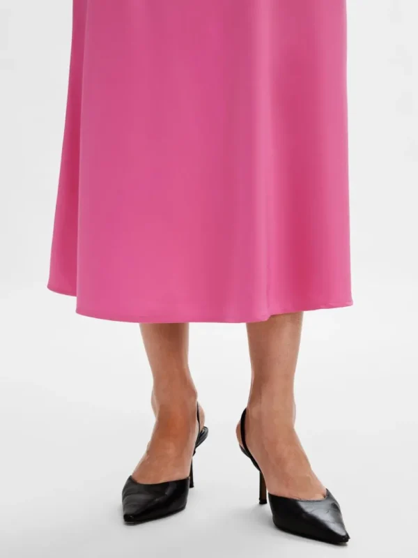 Nederdele>SELECTED SATIN MIDINEDERDEL Pink