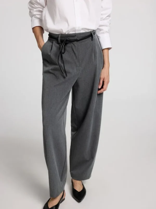 Bukser>SELECTED SKRÆDDERSYEDE BUKSER MED BARREL-FIT Grey