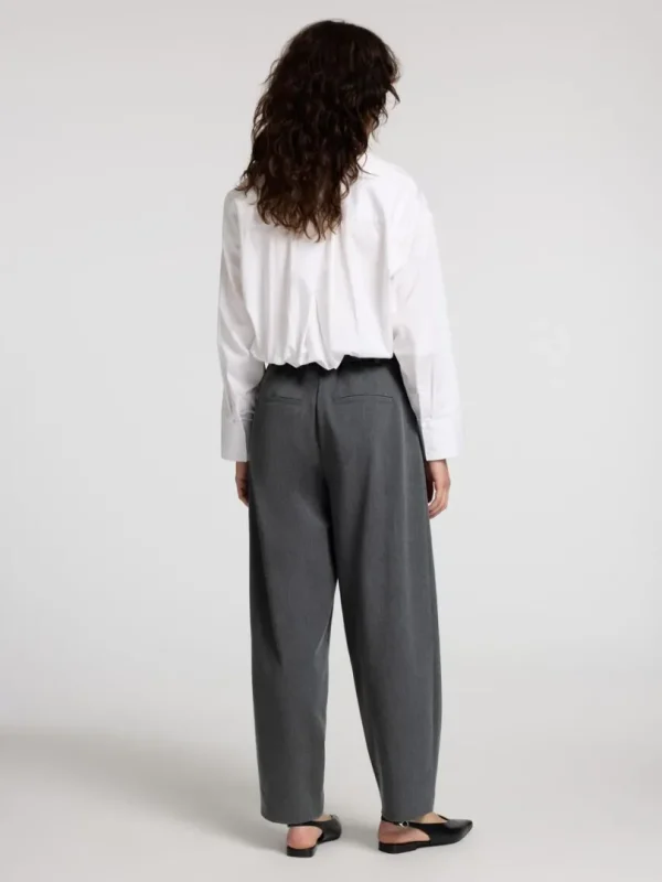 Bukser>SELECTED SKRÆDDERSYEDE BUKSER MED BARREL-FIT Grey