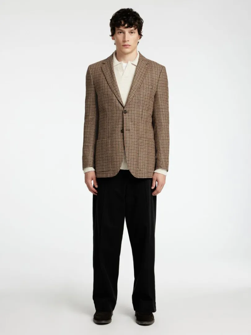 slim_fit_blazer_1-4.webp Jakkesæt & Blazers>SELECTED SLIM FIT BLAZER Brown