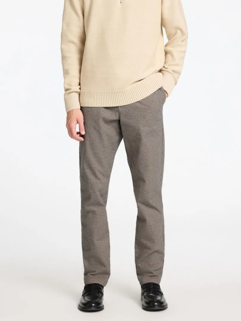 slim_fit_chinos_0.webp Bukser>SELECTED 175 SLIM FIT CHINOS Brown