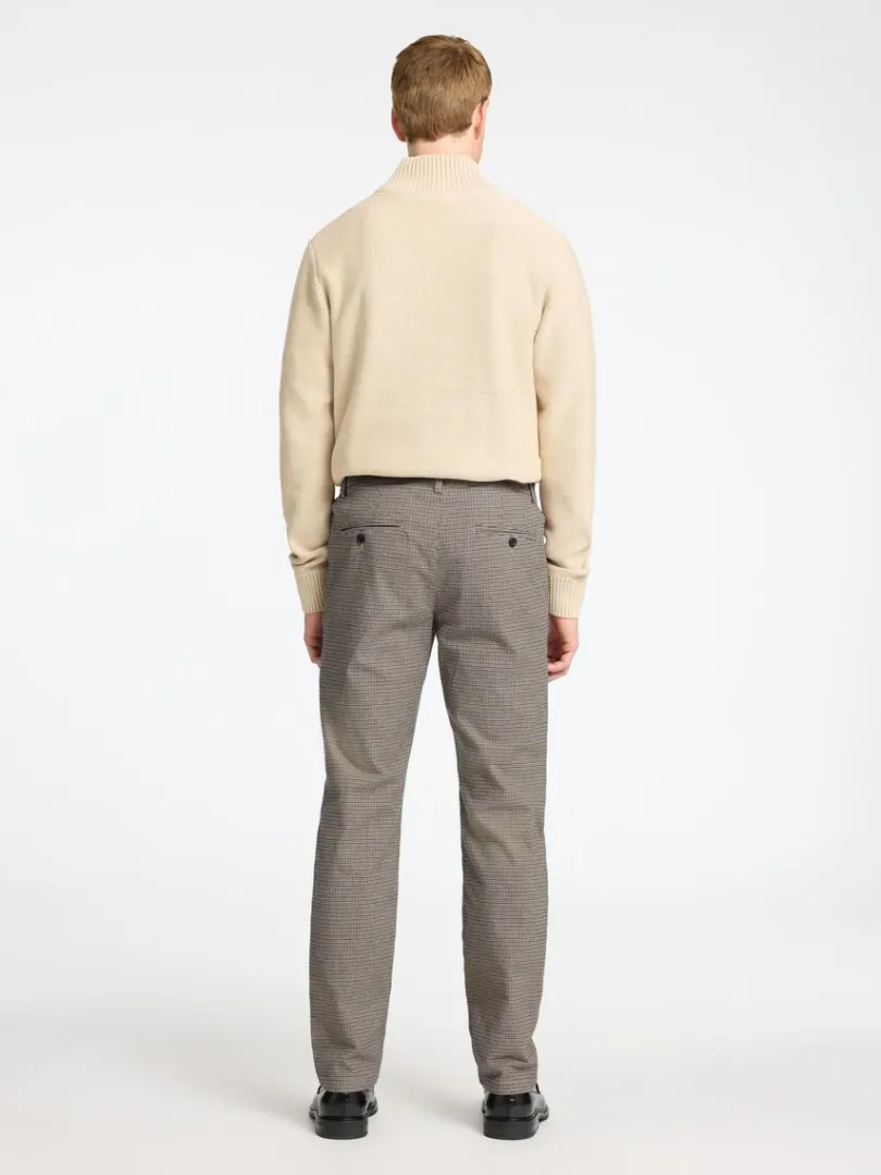 slim_fit_chinos_1.webp Bukser>SELECTED 175 SLIM FIT CHINOS Brown