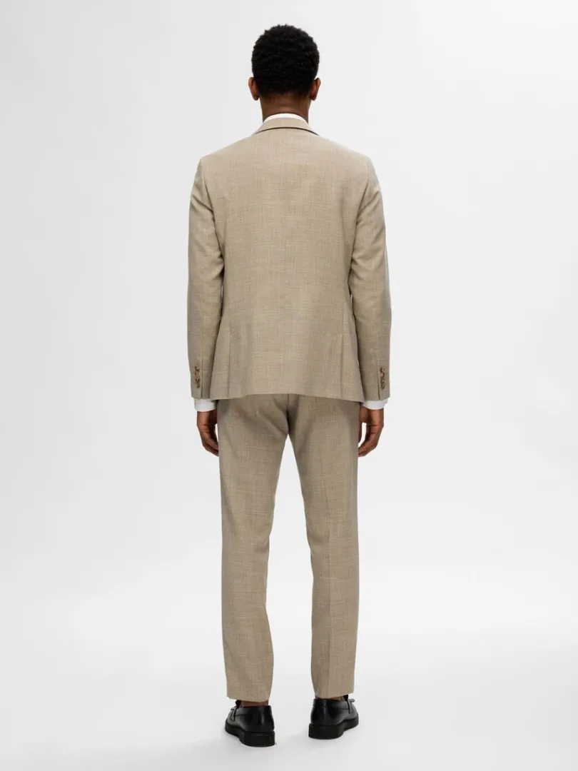 slim_fit_enkeltradet_blaz_1-4.webp Jakkesæt & Blazers>SELECTED SLIM FIT ENKELTRADET BLAZER Beige
