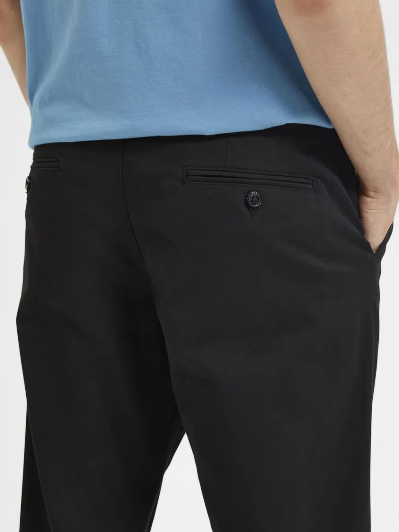 slim_fit_flex_chinos_5-4.webp Bukser>SELECTED 175 SLIM FIT FLEX CHINOS Black