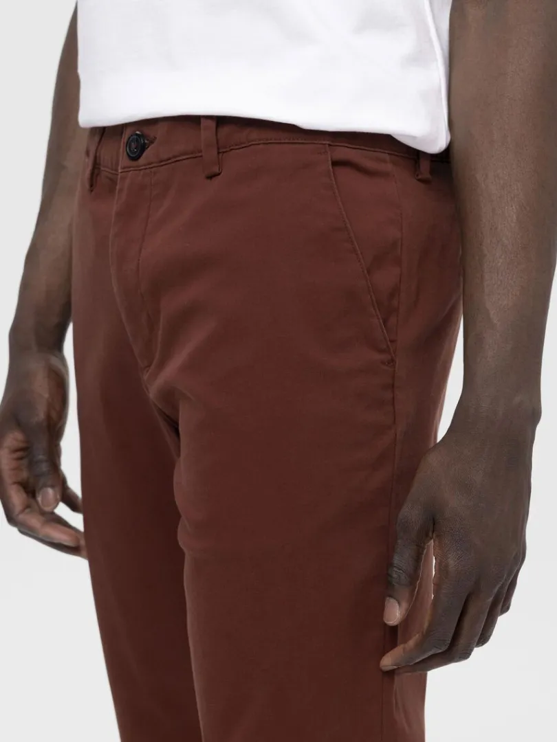 slim_fit_flex_chinos_5-9.webp Bukser>SELECTED 175 SLIM FIT FLEX CHINOS Brown