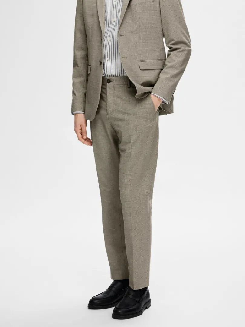 slim_fit_habitbukser_0-16.webp Bukser>SELECTED SLIM FIT HABITBUKSER Brown
