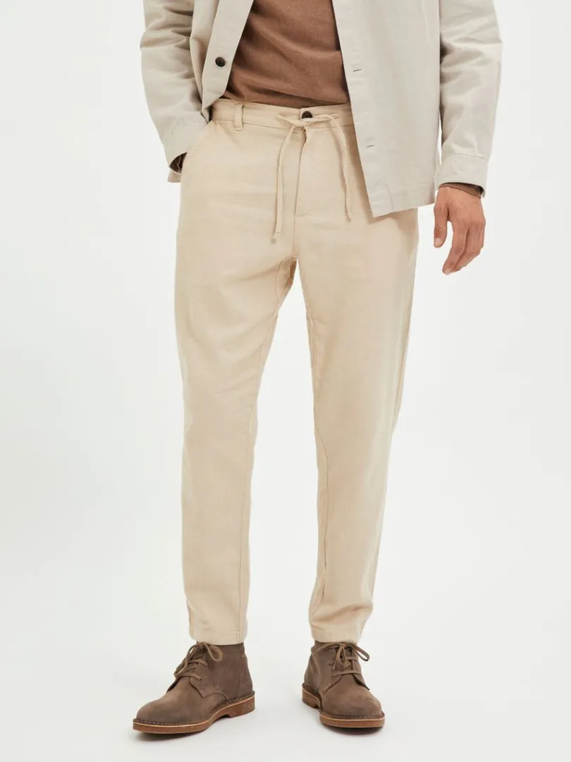 slim_fit_tapered_bukser_0-1.webp Bukser>SELECTED SLIM FIT TAPERED BUKSER Beige