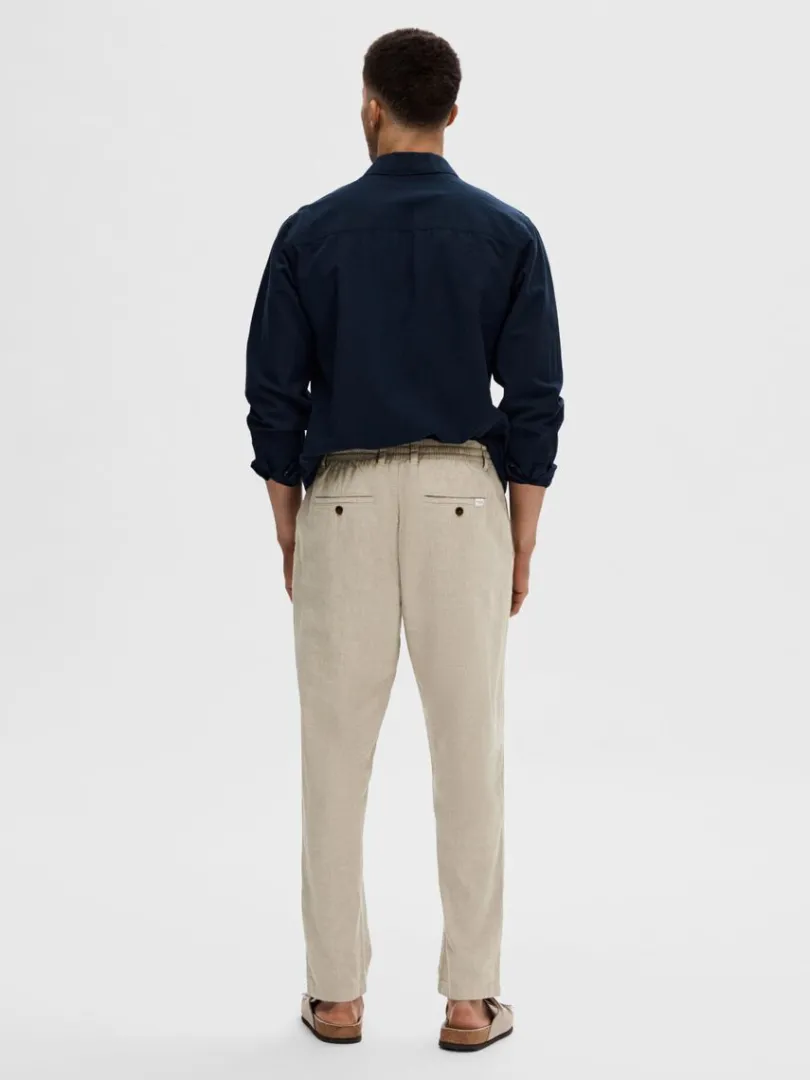 slim_fit_tapered_bukser_1-2.webp Bukser>SELECTED SLIM FIT TAPERED BUKSER Green