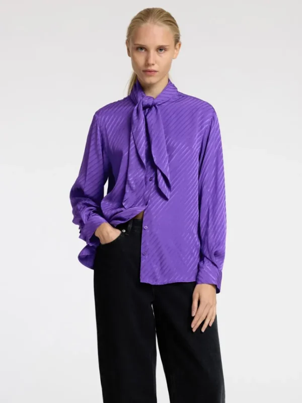 Skjorter>SELECTED SLØJFEDETALJE SATINSKJORTE Purple