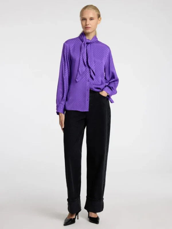 Skjorter>SELECTED SLØJFEDETALJE SATINSKJORTE Purple