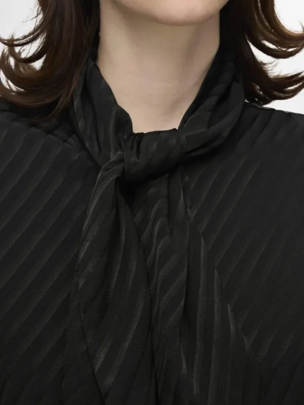 Skjorter>SELECTED SLØJFEDETALJE SATINSKJORTE Black