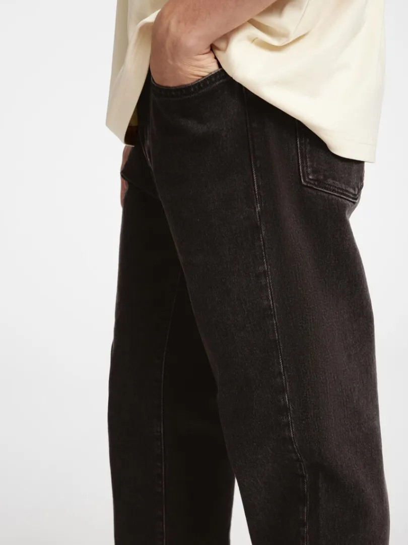 sort_regular_taperedfit__5.webp Jeans>SELECTED 190 SORT REGULAR TAPERED-FIT JEANS Black