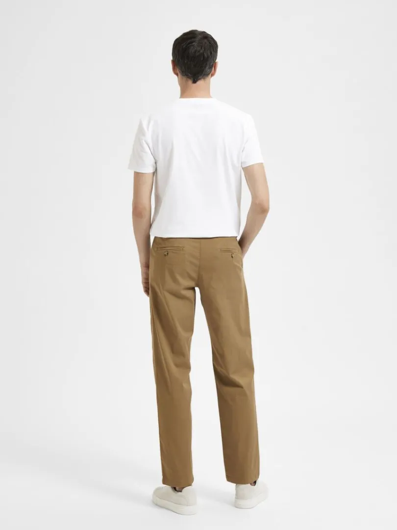 straight_flex_chinos_1-4.webp Bukser>SELECTED 196 STRAIGHT FLEX CHINOS Brown