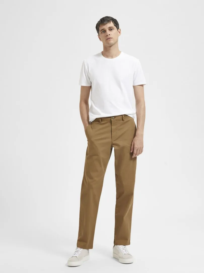 straight_flex_chinos_2-4.webp Bukser>SELECTED 196 STRAIGHT FLEX CHINOS Brown